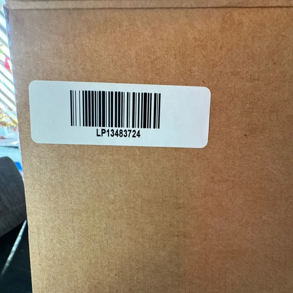 BRAND NEW BOSE SURROUND SPEAKERS - Picture 4 of 5